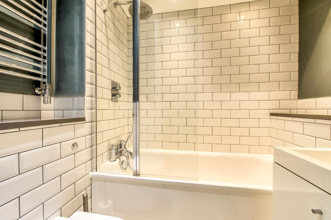 Joivy Bright & Spacious Apt In Stockbridge เอดินบะระ ภายนอก รูปภาพ